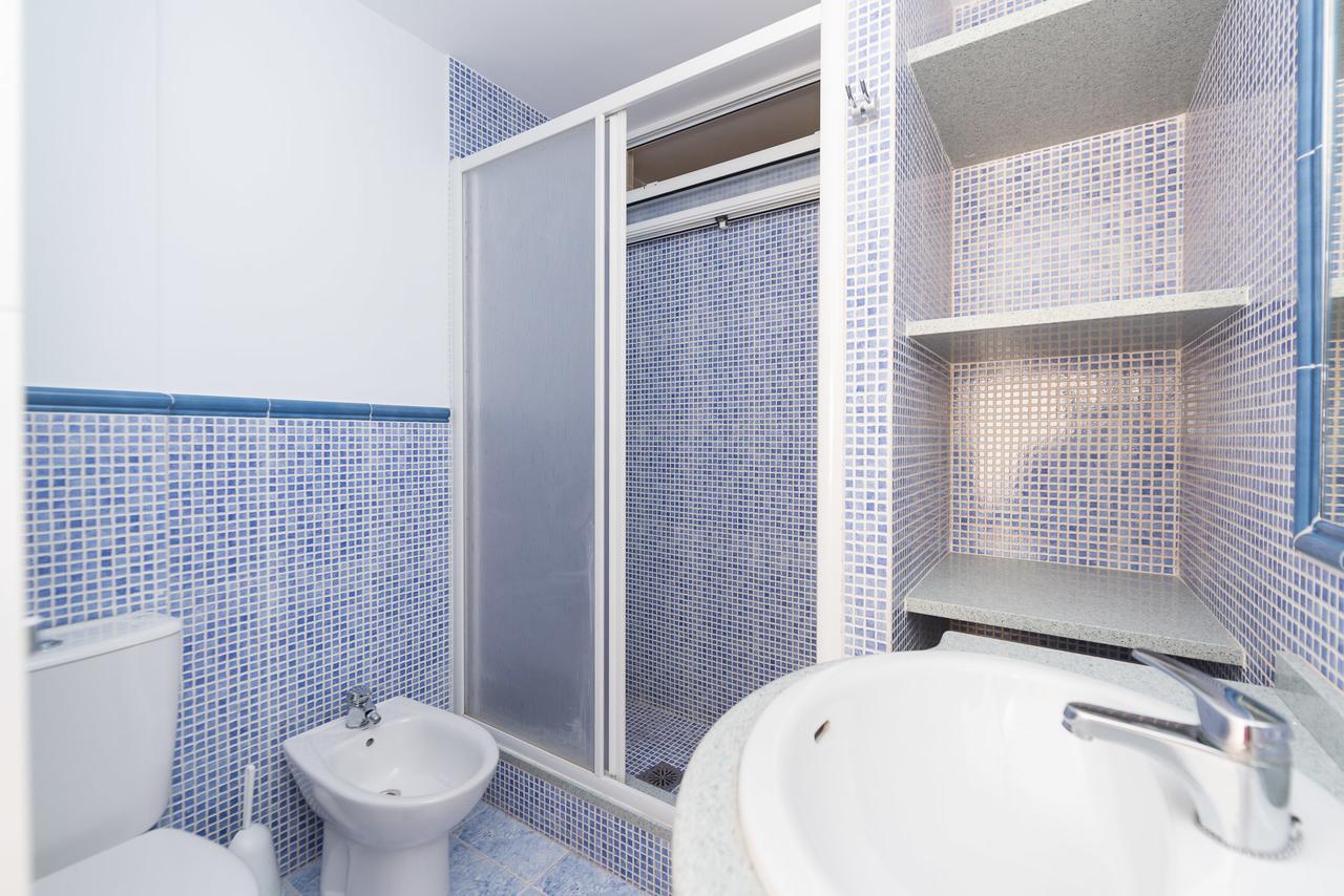 Apartamentos Marta Playa 阿利坎特 外观 照片