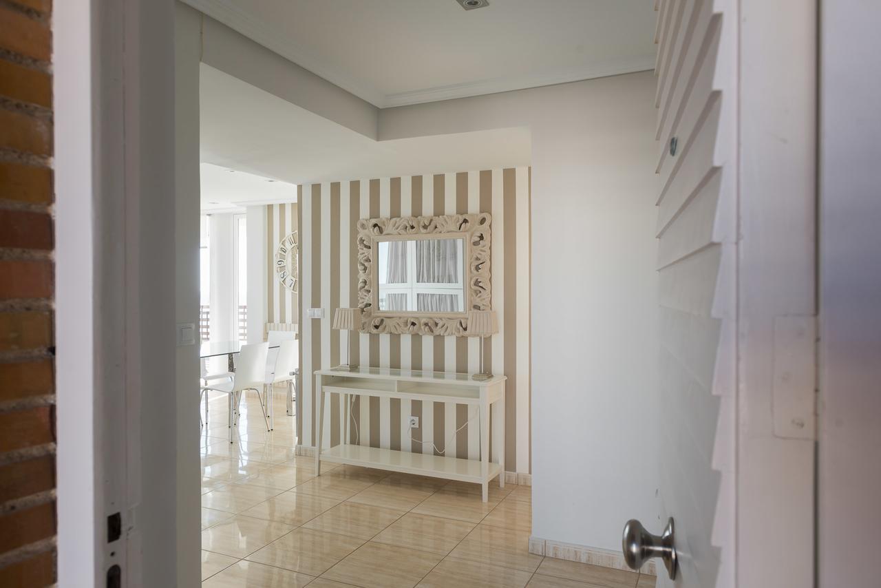 Apartamentos Marta Playa 阿利坎特 外观 照片