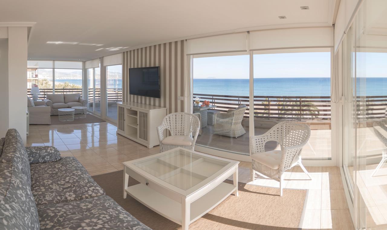 Apartamentos Marta Playa 阿利坎特 外观 照片