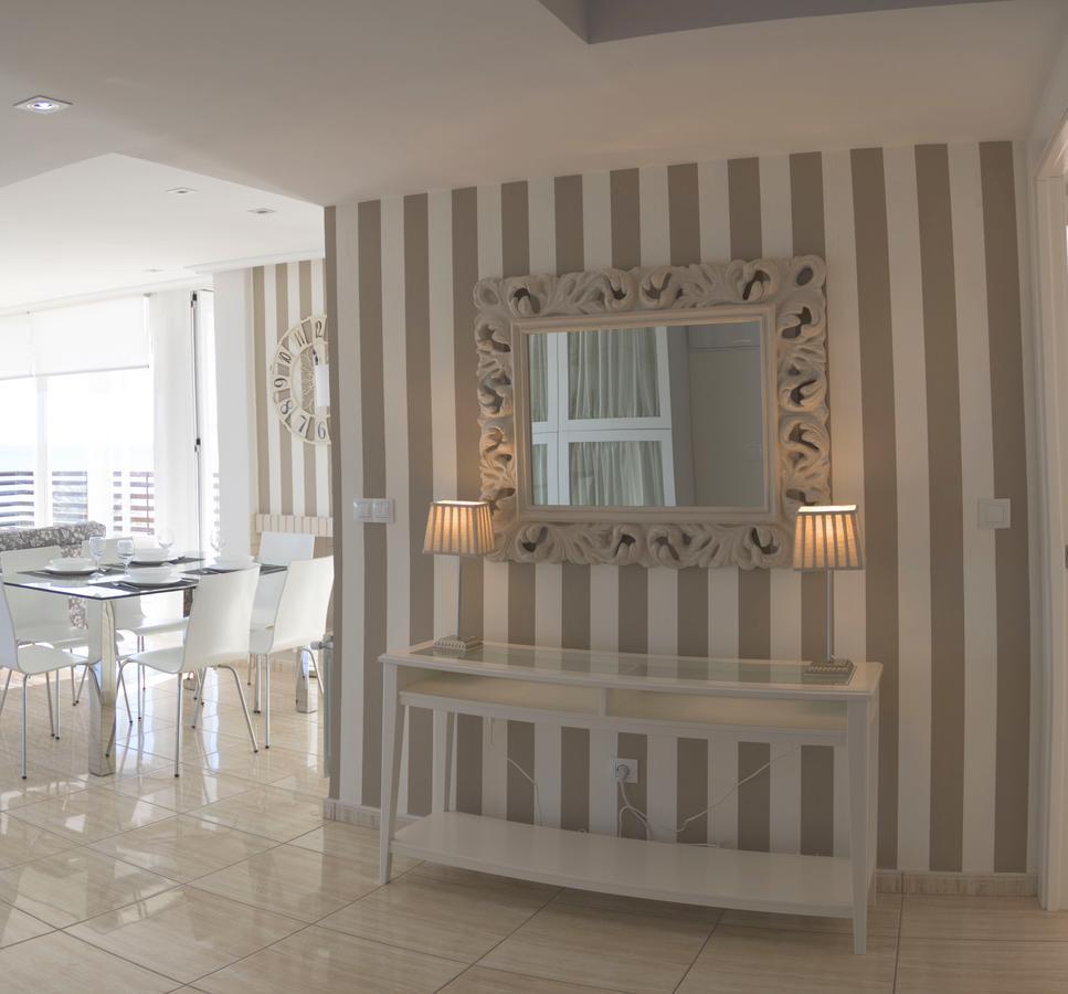 Apartamentos Marta Playa 阿利坎特 外观 照片